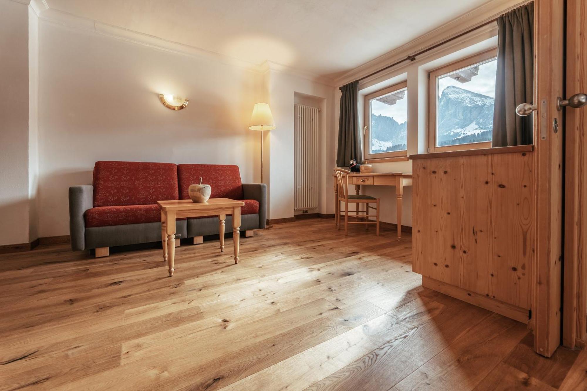 Saltria - Your Alpine Experience Seiser Alm Rum bild
