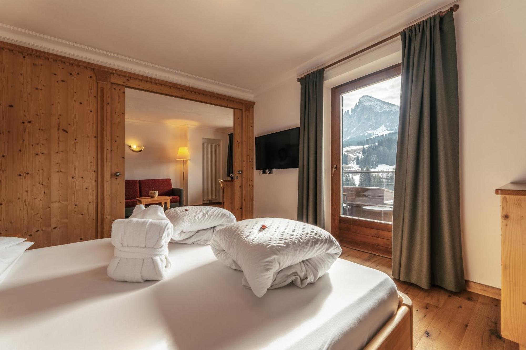 Saltria - Your Alpine Experience Seiser Alm Rum bild