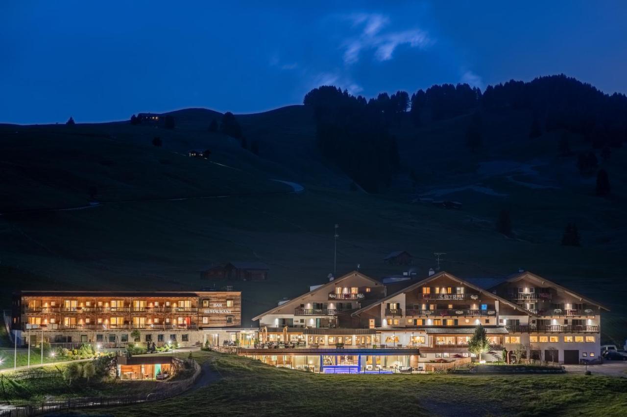 Saltria - Your Alpine Experience Seiser Alm Exteriör bild